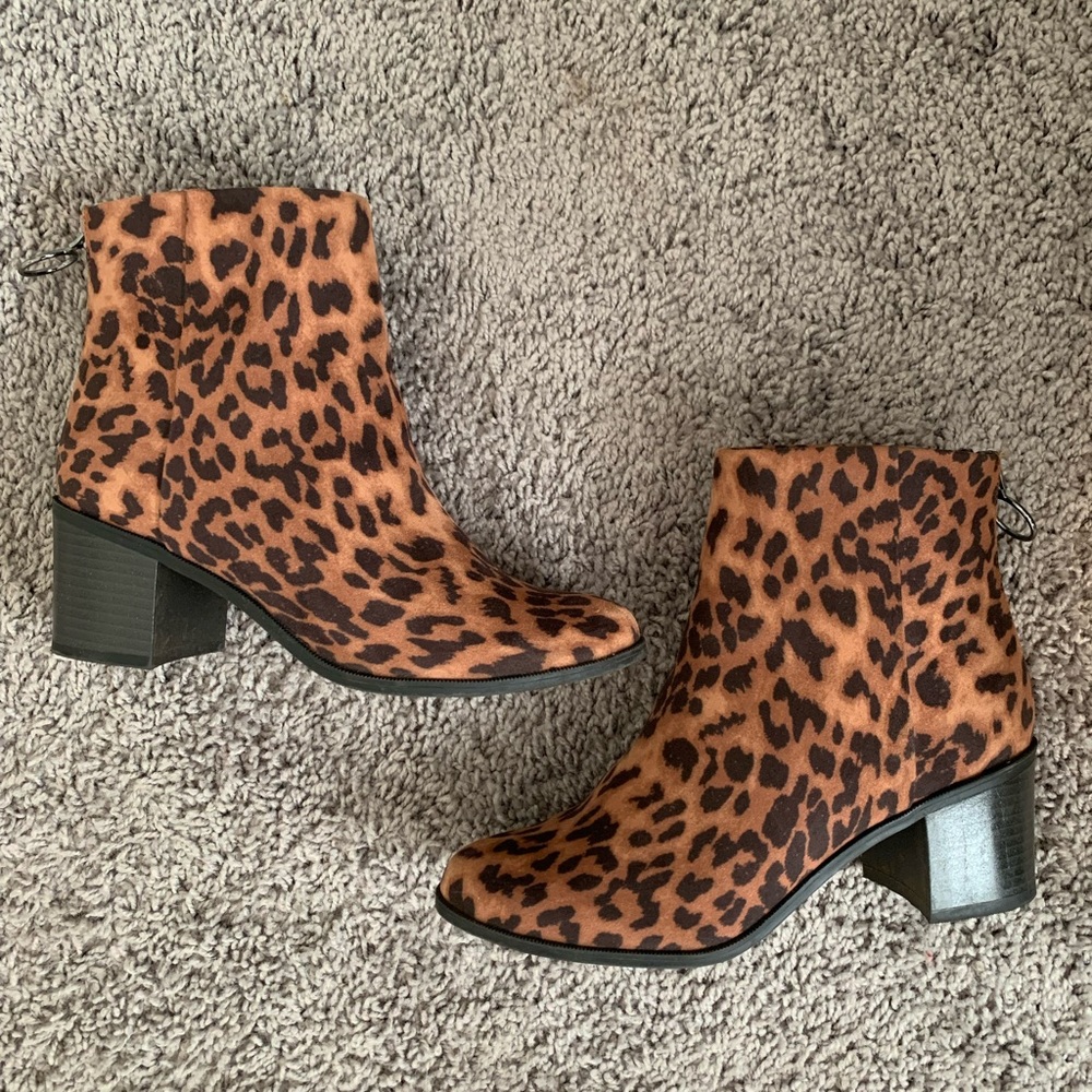 Women’s booties